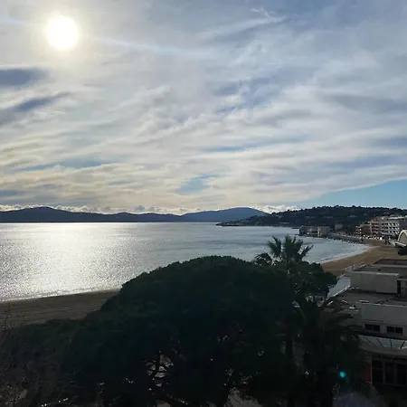 Grand - - De La Rose * Sainte-Maxime