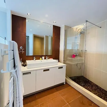 Grand - - De La Rose Apartment Sainte-Maxime