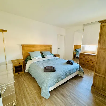 Grand - - Résidence De La Rose *