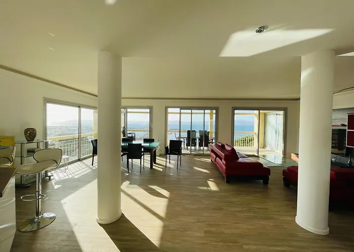 Appartement Grand - - De La Rose Sainte-Maxime